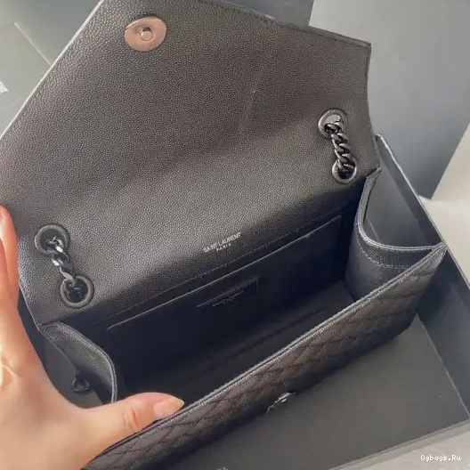 MEDIUM YSL ENVELOPE BAG 0327